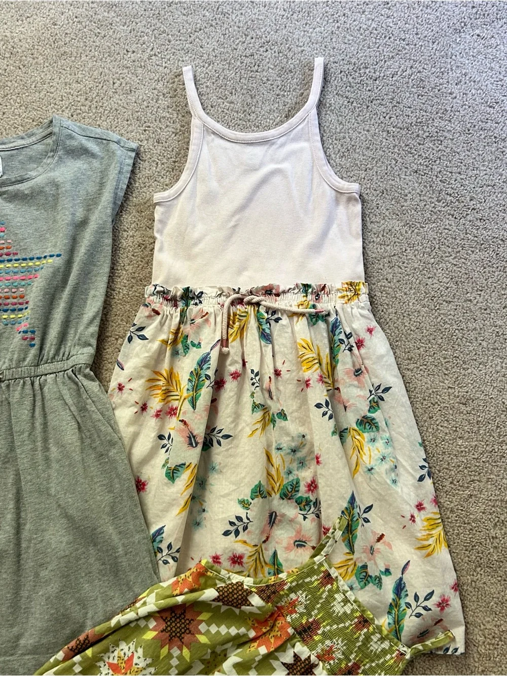 Set of 4 Youth girls size 8 dresses gap old navy carters